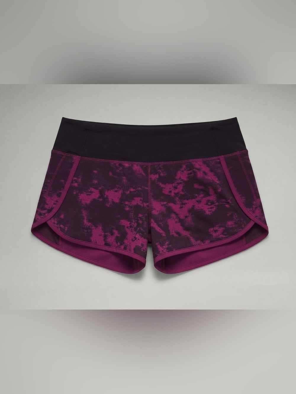 lululemon Speed Up Short 2.5" Athletic Shorts Purple & Black